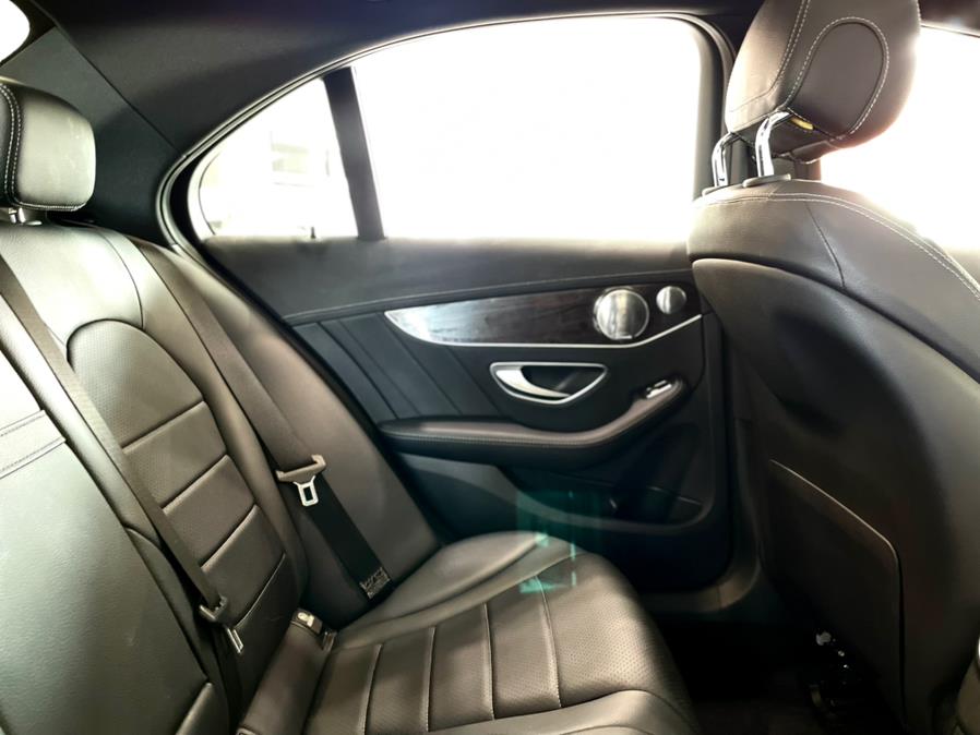 Used Mercedes-Benz C-Class C 300 4MATIC Sedan 2017 | Luxury Motor Club. Franklin Square, New York Used Mercedes-Benz C-Class C 300 4MATIC Sedan 2017 | Luxury Motor Club. Franklin Square, New York