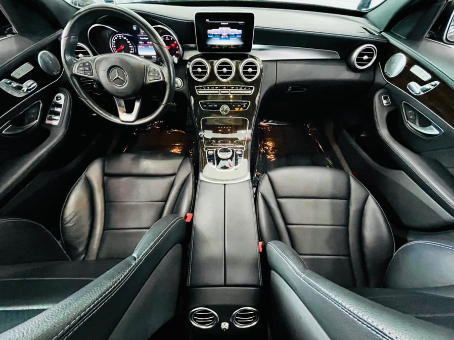 Used Mercedes-Benz C-Class C 300 4MATIC Sedan 2017 | Luxury Motor Club. Franklin Square, New York Used Mercedes-Benz C-Class C 300 4MATIC Sedan 2017 | Luxury Motor Club. Franklin Square, New York