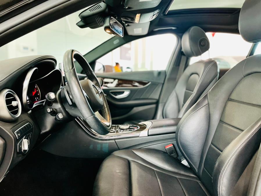 Used Mercedes-Benz C-Class C 300 4MATIC Sedan 2017 | Luxury Motor Club. Franklin Square, New York Used Mercedes-Benz C-Class C 300 4MATIC Sedan 2017 | Luxury Motor Club. Franklin Square, New York