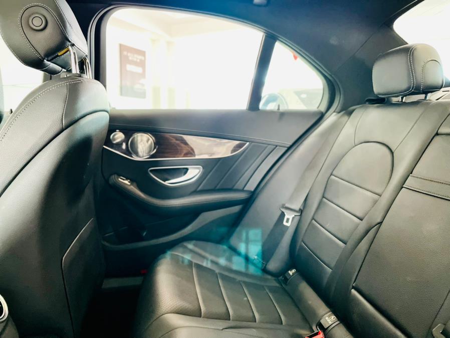 Used Mercedes-Benz C-Class C 300 4MATIC Sedan 2017 | Luxury Motor Club. Franklin Square, New York Used Mercedes-Benz C-Class C 300 4MATIC Sedan 2017 | Luxury Motor Club. Franklin Square, New York