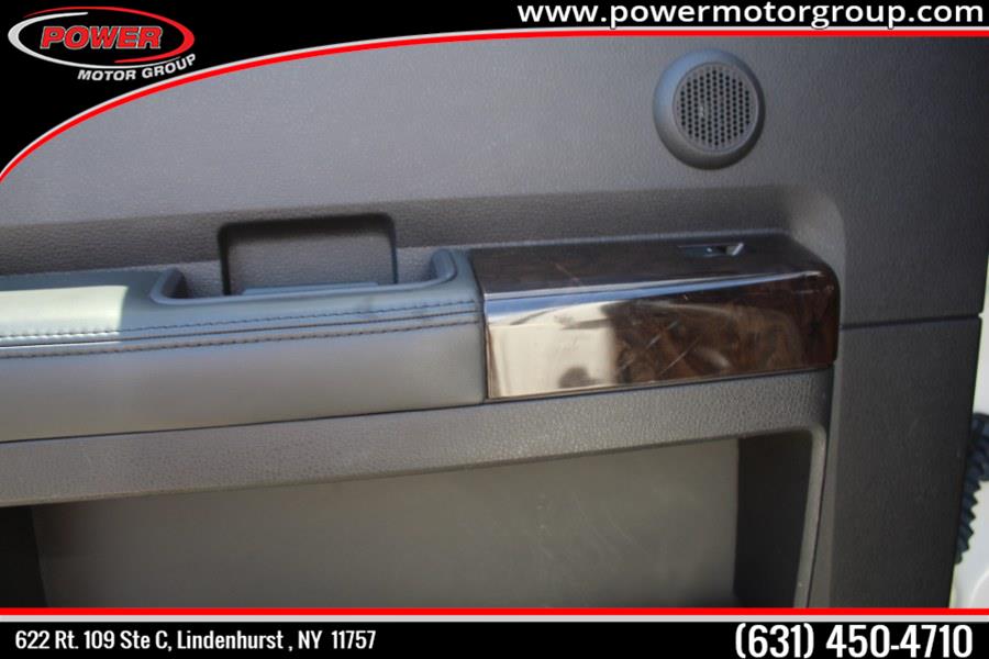 Used Ford Super Duty F-350 SRW 4WD Crew Cab 156" Platinum 2015 | Power Motor Group. Lindenhurst, New York Used Ford Super Duty F-350 SRW 4WD Crew Cab 156" Platinum 2015 | Power Motor Group. Lindenhurst, New York