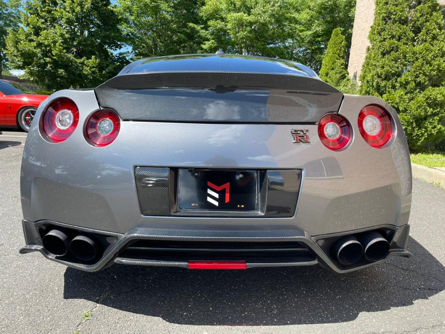 Used Nissan GT-R 2dr Cpe Premium 2009 | Evolving Motorsports. Bayshore, New York Used Nissan GT-R 2dr Cpe Premium 2009 | Evolving Motorsports. Bayshore, New York