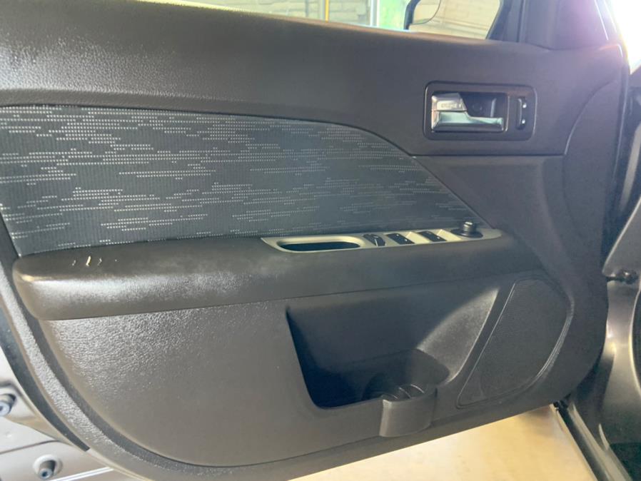 2011 Ford Fusion 4dr Sdn SE FWD, available for sale in Garden Grove, California | U Save Auto Auction. Garden Grove, California 2011 Ford Fusion 4dr Sdn SE FWD, available for sale in Garden Grove, California | U Save Auto Auction. Garden Grove, California