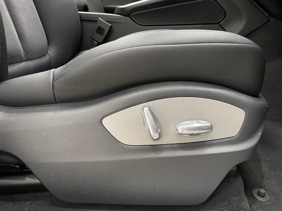 Used Porsche Macan S AWD 4dr SUV 2015 | Elite Imports LLC. West Chester, Ohio Used Porsche Macan S AWD 4dr SUV 2015 | Elite Imports LLC. West Chester, Ohio