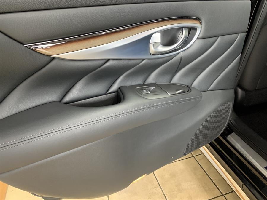 Used Infiniti Q70l 3.7X 2016 | Elite Imports LLC. West Chester, Ohio Used Infiniti Q70l 3.7X 2016 | Elite Imports LLC. West Chester, Ohio