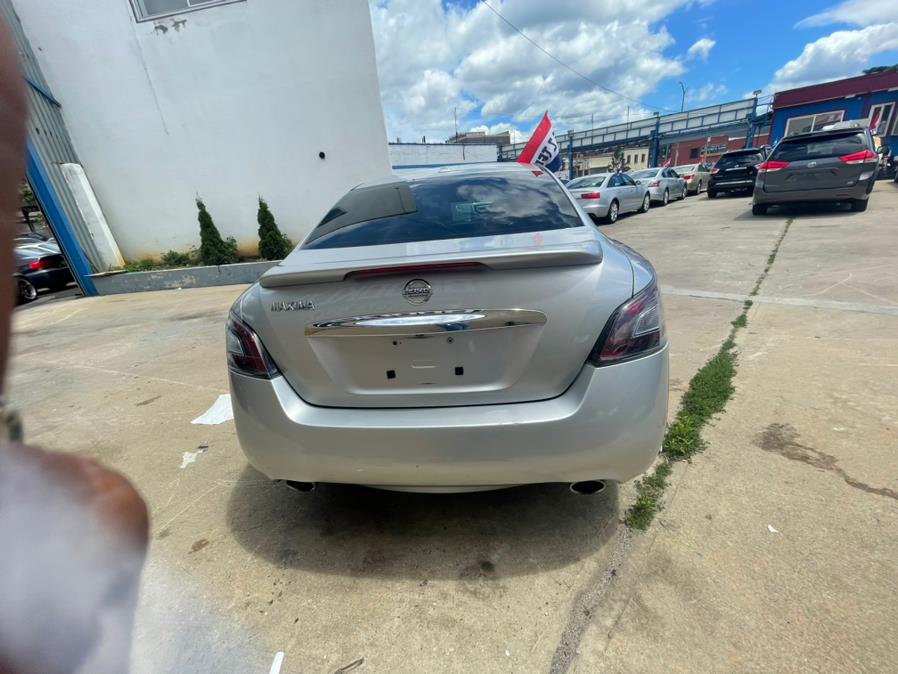 Used Nissan Maxima 4dr Sdn 3.5 SV w/Sport Pkg 2013 | Brooklyn Auto Mall LLC. Brooklyn, New York Used Nissan Maxima 4dr Sdn 3.5 SV w/Sport Pkg 2013 | Brooklyn Auto Mall LLC. Brooklyn, New York