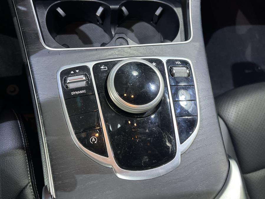 Used Mercedes-Benz C-Class C 300 Sedan 2018 | Dream Car Gallery. Woodbury, New York Used Mercedes-Benz C-Class C 300 Sedan 2018 | Dream Car Gallery. Woodbury, New York