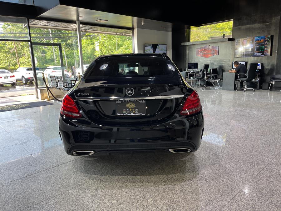 Used Mercedes-Benz C-Class C 300 Sedan 2018 | Dream Car Gallery. Woodbury, New York Used Mercedes-Benz C-Class C 300 Sedan 2018 | Dream Car Gallery. Woodbury, New York