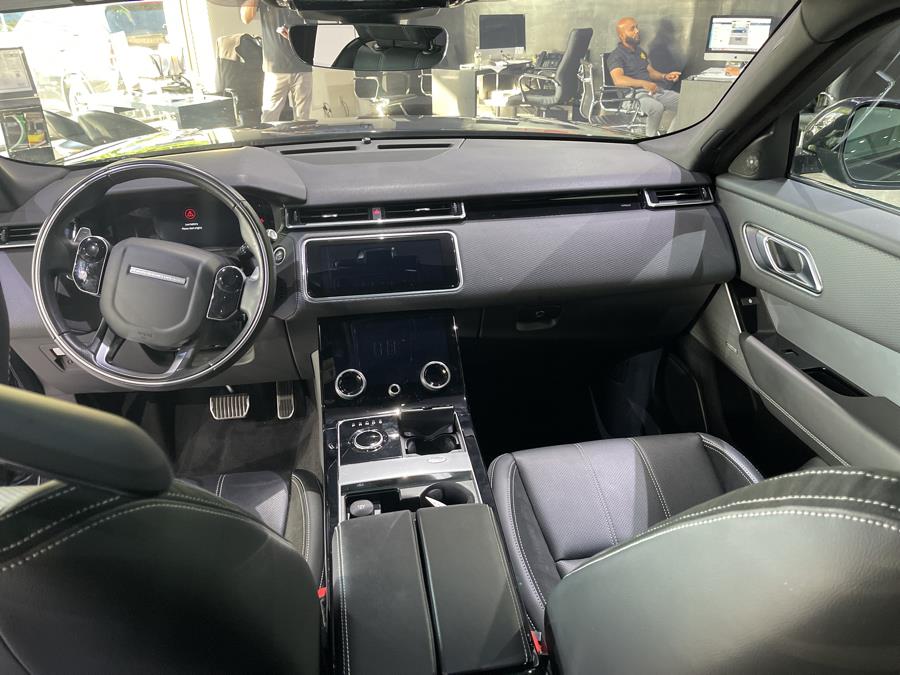 Used Land Rover Range Rover Velar P380 R-Dynamic SE 2018 | Dream Car Gallery. Woodbury, New York Used Land Rover Range Rover Velar P380 R-Dynamic SE 2018 | Dream Car Gallery. Woodbury, New York