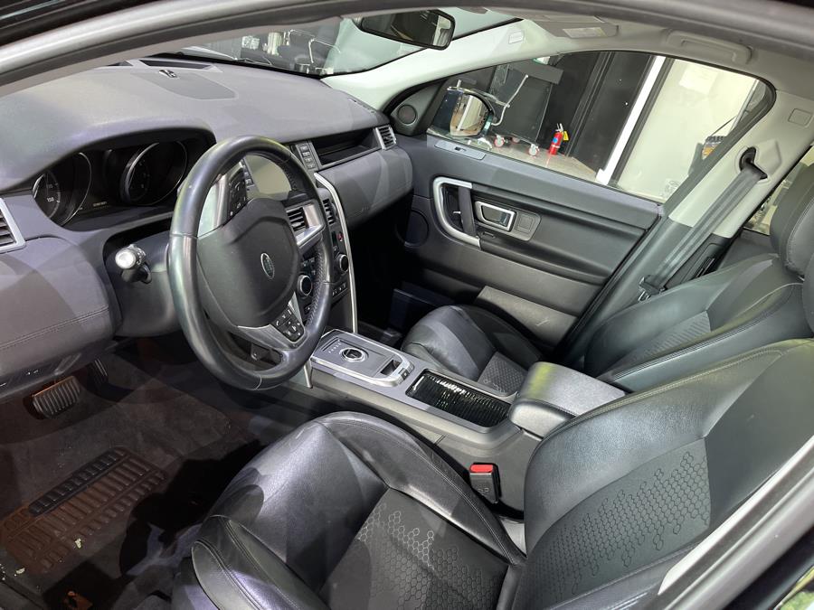 Used Land Rover Discovery Sport SE 4WD 2017 | Dream Car Gallery. Woodbury, New York Used Land Rover Discovery Sport SE 4WD 2017 | Dream Car Gallery. Woodbury, New York