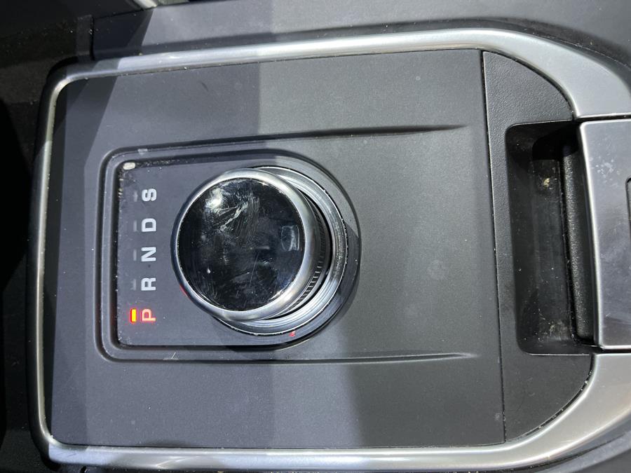 Used Land Rover Discovery Sport SE 4WD 2017 | Dream Car Gallery. Woodbury, New York Used Land Rover Discovery Sport SE 4WD 2017 | Dream Car Gallery. Woodbury, New York