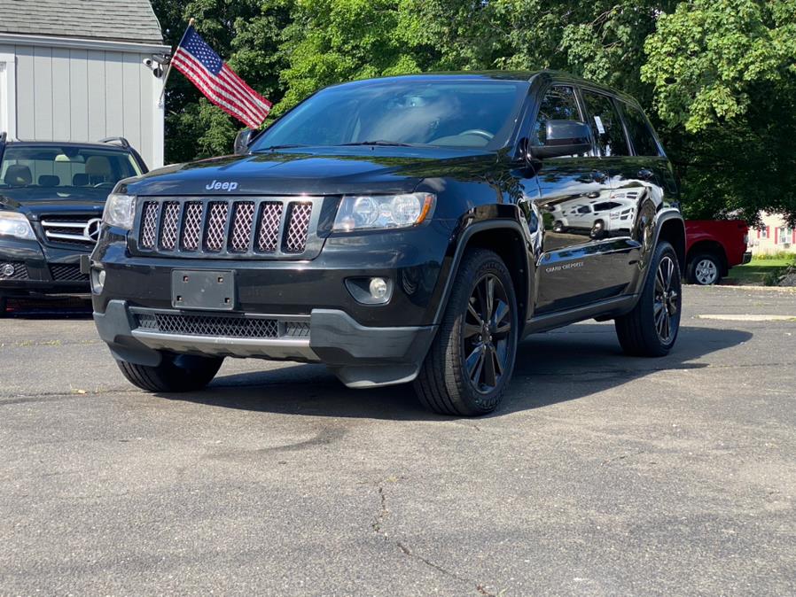 Used Jeep Grand Cherokee 4WD 4dr Laredo 2013 | Lava Motors 2 Inc. Canton, Connecticut Used Jeep Grand Cherokee 4WD 4dr Laredo 2013 | Lava Motors 2 Inc. Canton, Connecticut
