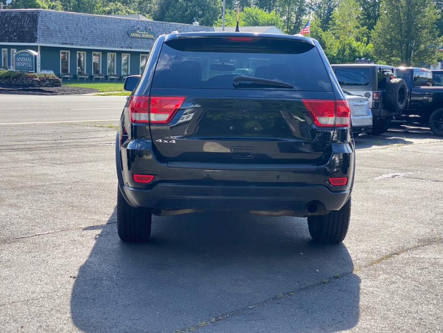 Used Jeep Grand Cherokee 4WD 4dr Laredo 2013 | Lava Motors 2 Inc. Canton, Connecticut Used Jeep Grand Cherokee 4WD 4dr Laredo 2013 | Lava Motors 2 Inc. Canton, Connecticut