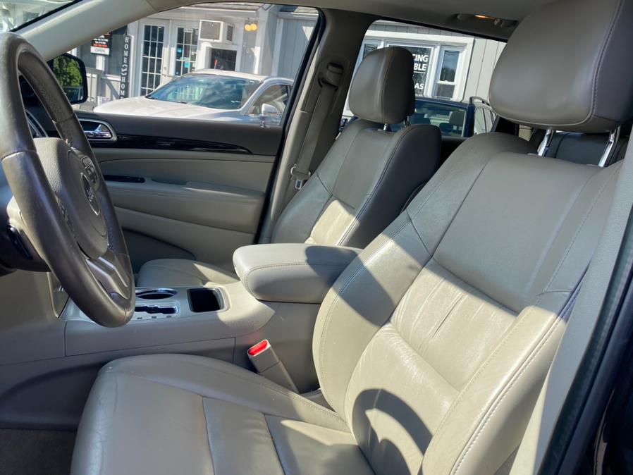 Used Jeep Grand Cherokee 4WD 4dr Laredo 2013 | Lava Motors 2 Inc. Canton, Connecticut Used Jeep Grand Cherokee 4WD 4dr Laredo 2013 | Lava Motors 2 Inc. Canton, Connecticut