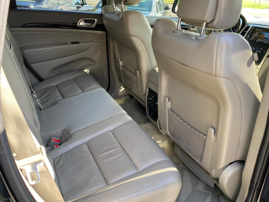 Used Jeep Grand Cherokee 4WD 4dr Laredo 2013 | Lava Motors 2 Inc. Canton, Connecticut Used Jeep Grand Cherokee 4WD 4dr Laredo 2013 | Lava Motors 2 Inc. Canton, Connecticut