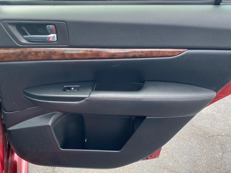 Used Subaru Legacy 4dr Sdn H4 Auto 2.5i Limited 2013 | Lava Motors 2 Inc. Canton, Connecticut Used Subaru Legacy 4dr Sdn H4 Auto 2.5i Limited 2013 | Lava Motors 2 Inc. Canton, Connecticut