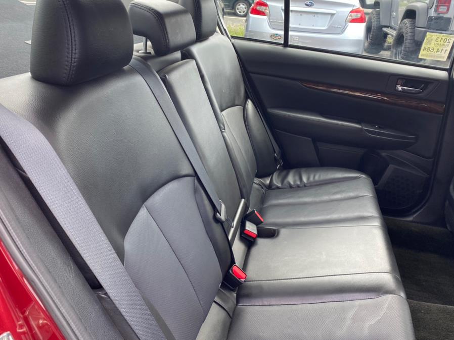 Used Subaru Legacy 4dr Sdn H4 Auto 2.5i Limited 2013 | Lava Motors 2 Inc. Canton, Connecticut Used Subaru Legacy 4dr Sdn H4 Auto 2.5i Limited 2013 | Lava Motors 2 Inc. Canton, Connecticut