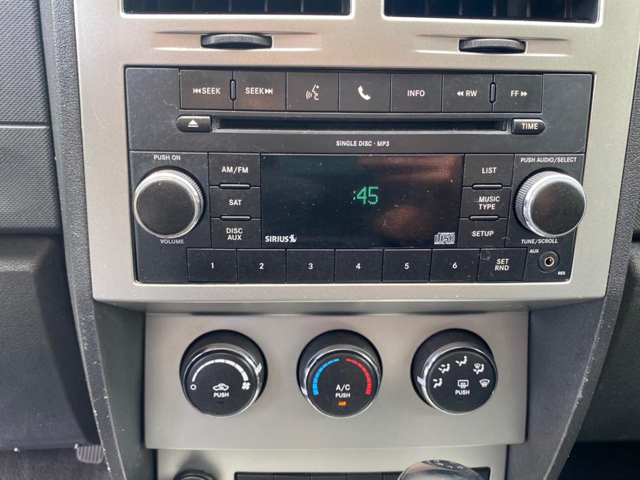 Used Dodge Nitro 4WD 4dr Heat 2011 | Lava Motors 2 Inc. Canton, Connecticut Used Dodge Nitro 4WD 4dr Heat 2011 | Lava Motors 2 Inc. Canton, Connecticut