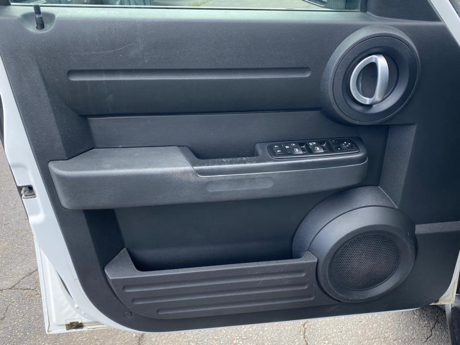 Used Dodge Nitro 4WD 4dr Heat 2011 | Lava Motors 2 Inc. Canton, Connecticut Used Dodge Nitro 4WD 4dr Heat 2011 | Lava Motors 2 Inc. Canton, Connecticut