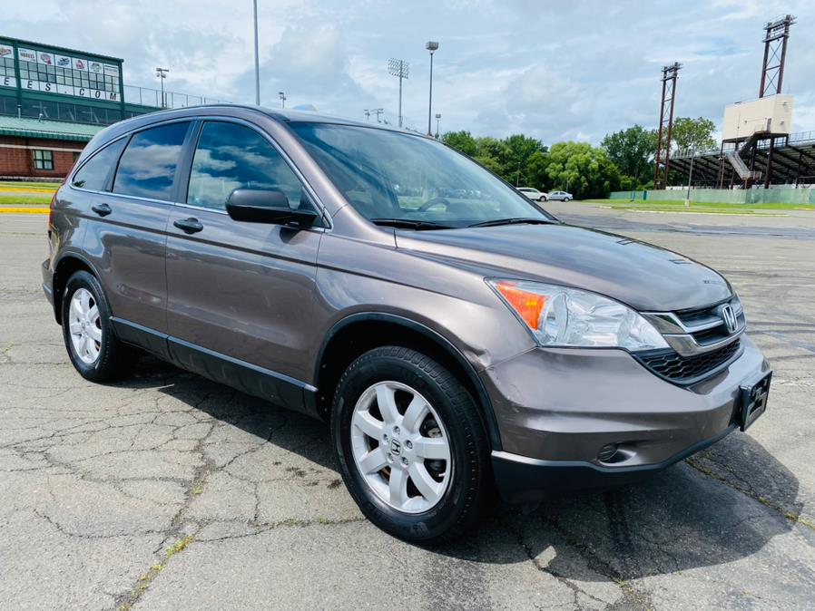 2011 Honda CR-V 4WD 5dr SE, available for sale in New Britain, Connecticut | Supreme Automotive. New Britain, Connecticut