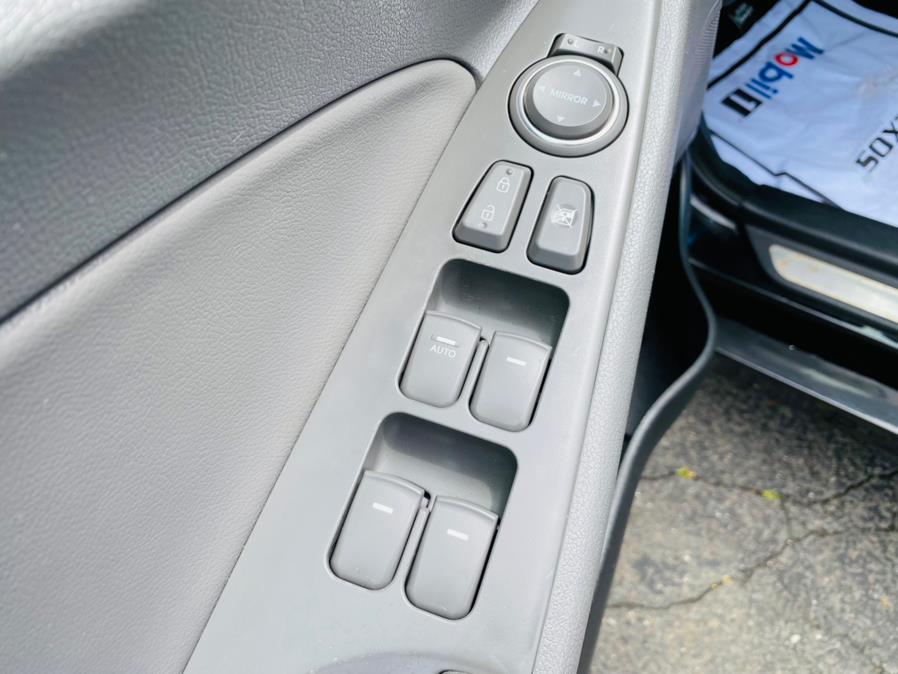 2012 Hyundai Sonata 4dr Sdn 2.4L Auto Limited, available for sale in New Britain, Connecticut | Supreme Automotive. New Britain, Connecticut 2012 Hyundai Sonata 4dr Sdn 2.4L Auto Limited, available for sale in New Britain, Connecticut | Supreme Automotive. New Britain, Connecticut