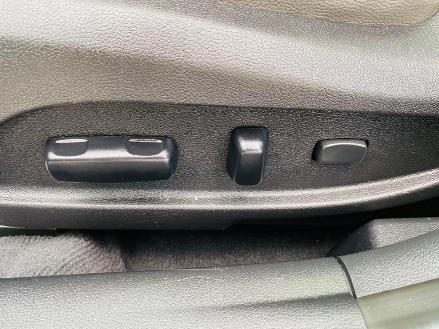 2012 Hyundai Sonata 4dr Sdn 2.4L Auto Limited, available for sale in New Britain, Connecticut | Supreme Automotive. New Britain, Connecticut 2012 Hyundai Sonata 4dr Sdn 2.4L Auto Limited, available for sale in New Britain, Connecticut | Supreme Automotive. New Britain, Connecticut