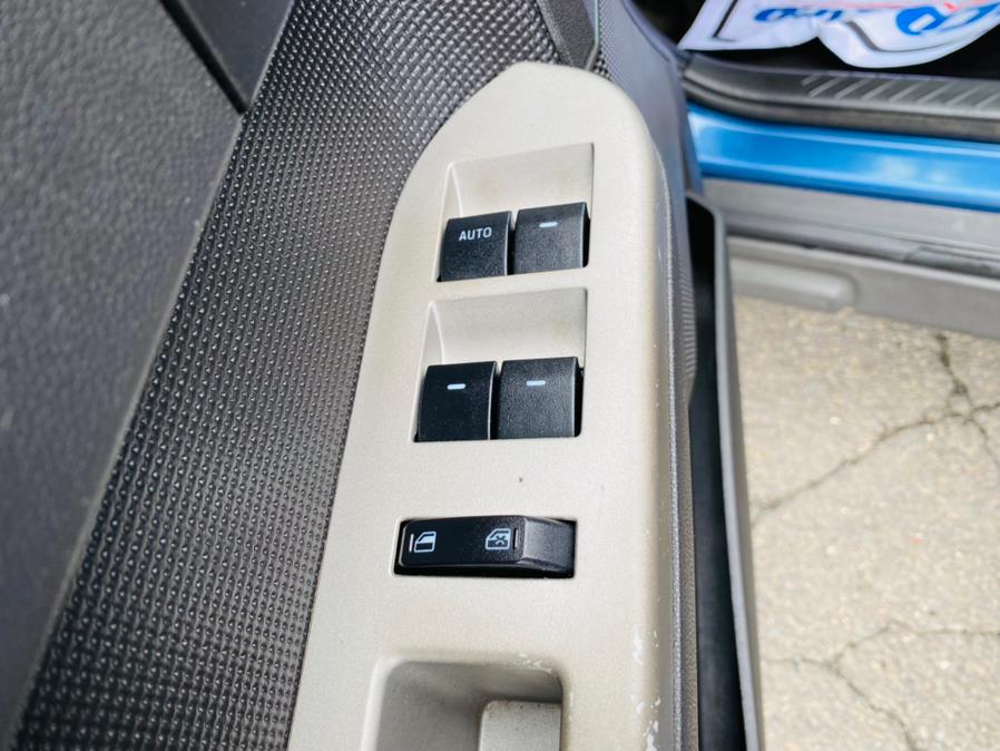 Used Ford Escape FWD 4dr V6 Auto XLT 2009 | Supreme Automotive. New Britain, Connecticut Used Ford Escape FWD 4dr V6 Auto XLT 2009 | Supreme Automotive. New Britain, Connecticut