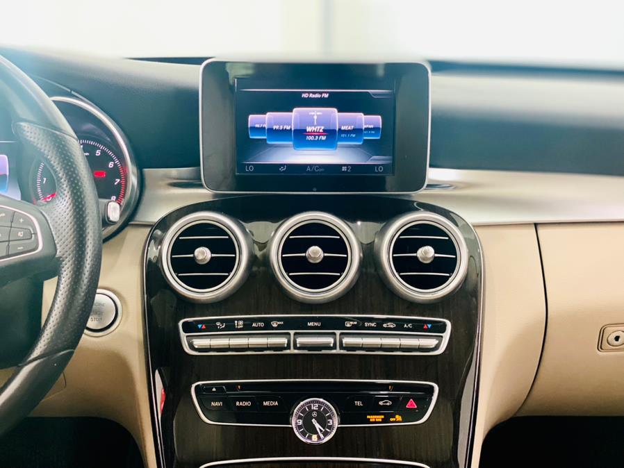 Used Mercedes-Benz C-Class 4dr Sdn C 300 4MATIC 2015 | Luxury Motor Club. Franklin Square, New York Used Mercedes-Benz C-Class 4dr Sdn C 300 4MATIC 2015 | Luxury Motor Club. Franklin Square, New York