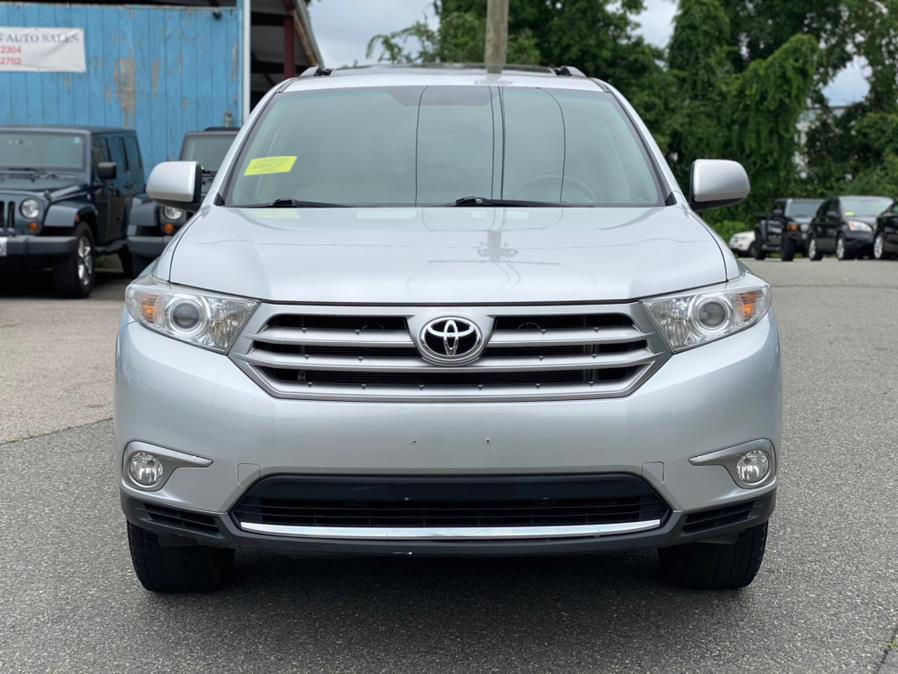 2012 Toyota Highlander 4WD 4dr V6, available for sale in Ashland, Massachusetts | New Beginning Auto Service Inc. Ashland, Massachusetts 2012 Toyota Highlander 4WD 4dr V6, available for sale in Ashland, Massachusetts | New Beginning Auto Service Inc. Ashland, Massachusetts