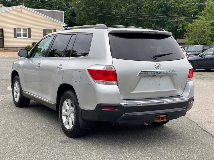 2012 Toyota Highlander 4WD 4dr V6, available for sale in Ashland, Massachusetts | New Beginning Auto Service Inc. Ashland, Massachusetts 2012 Toyota Highlander 4WD 4dr V6, available for sale in Ashland, Massachusetts | New Beginning Auto Service Inc. Ashland, Massachusetts