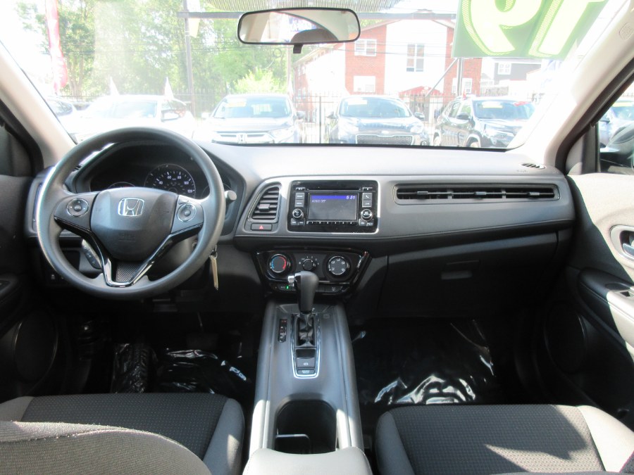 2019 Honda HR-V LX AWD CVT, available for sale in Linden, New Jersey | Route 27 Auto Mall. Linden, New Jersey 2019 Honda HR-V LX AWD CVT, available for sale in Linden, New Jersey | Route 27 Auto Mall. Linden, New Jersey