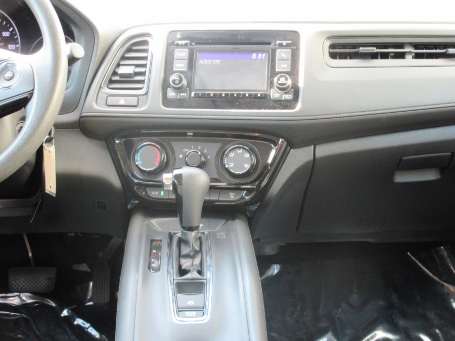 2019 Honda HR-V LX AWD CVT, available for sale in Linden, New Jersey | Route 27 Auto Mall. Linden, New Jersey 2019 Honda HR-V LX AWD CVT, available for sale in Linden, New Jersey | Route 27 Auto Mall. Linden, New Jersey