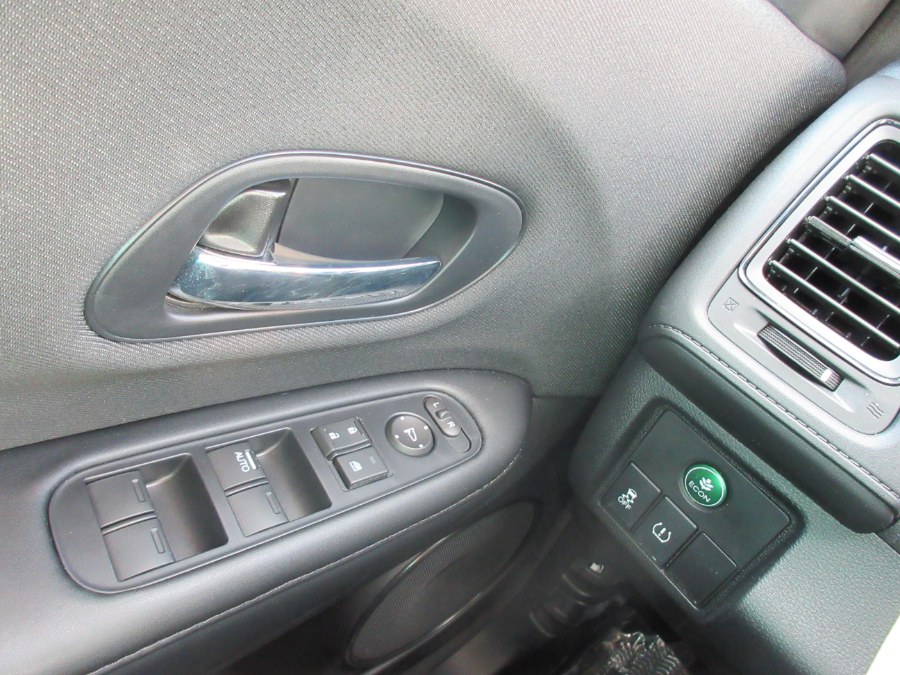 2019 Honda HR-V LX AWD CVT, available for sale in Linden, New Jersey | Route 27 Auto Mall. Linden, New Jersey 2019 Honda HR-V LX AWD CVT, available for sale in Linden, New Jersey | Route 27 Auto Mall. Linden, New Jersey
