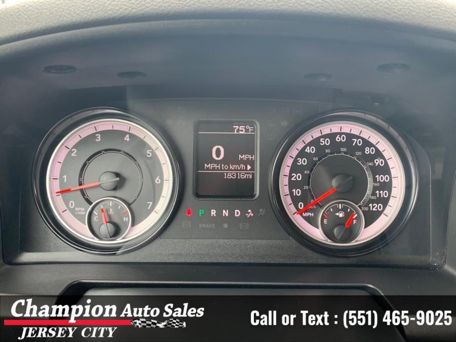 Used Ram 1500 Express 4x4 Quad Cab 6''4" Box 2018 | Champion Auto Sales of JC. Jersey City, New Jersey Used Ram 1500 Express 4x4 Quad Cab 6''4" Box 2018 | Champion Auto Sales of JC. Jersey City, New Jersey