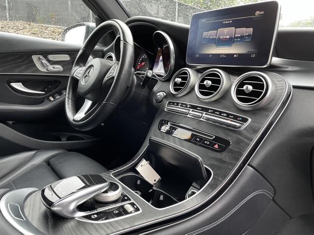 Used Mercedes-benz Glc GLC 300 2018 | Blasius Federal Road. Brookfield, Connecticut Used Mercedes-benz Glc GLC 300 2018 | Blasius Federal Road. Brookfield, Connecticut