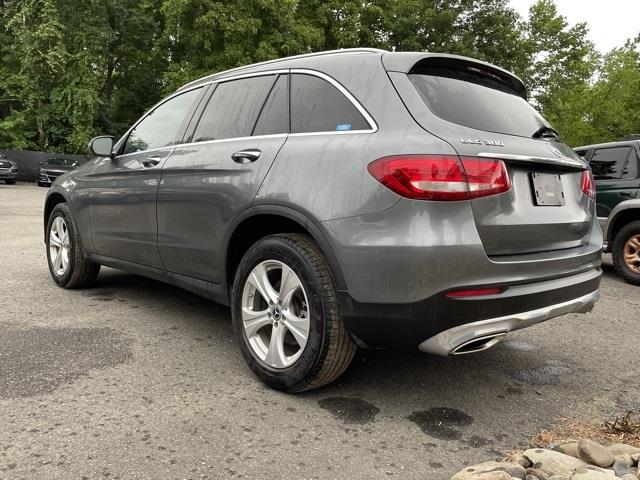 Used Mercedes-benz Glc GLC 300 2018 | Blasius Federal Road. Brookfield, Connecticut Used Mercedes-benz Glc GLC 300 2018 | Blasius Federal Road. Brookfield, Connecticut