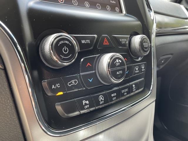Used Jeep Grand Cherokee Upland Edition 2018 | Blasius Federal Road. Brookfield, Connecticut Used Jeep Grand Cherokee Upland Edition 2018 | Blasius Federal Road. Brookfield, Connecticut