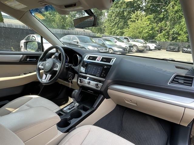 Used Subaru Outback 2.5i 2017 | Blasius Federal Road. Brookfield, Connecticut Used Subaru Outback 2.5i 2017 | Blasius Federal Road. Brookfield, Connecticut