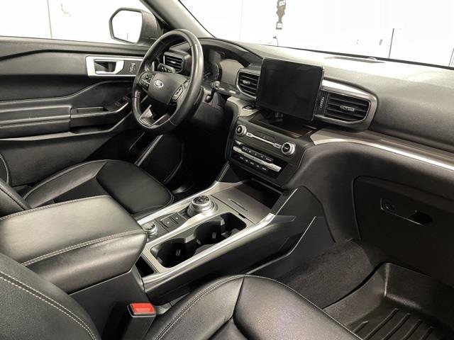 Used Ford Explorer XLT 2020 | Blasius Federal Road. Brookfield, Connecticut Used Ford Explorer XLT 2020 | Blasius Federal Road. Brookfield, Connecticut