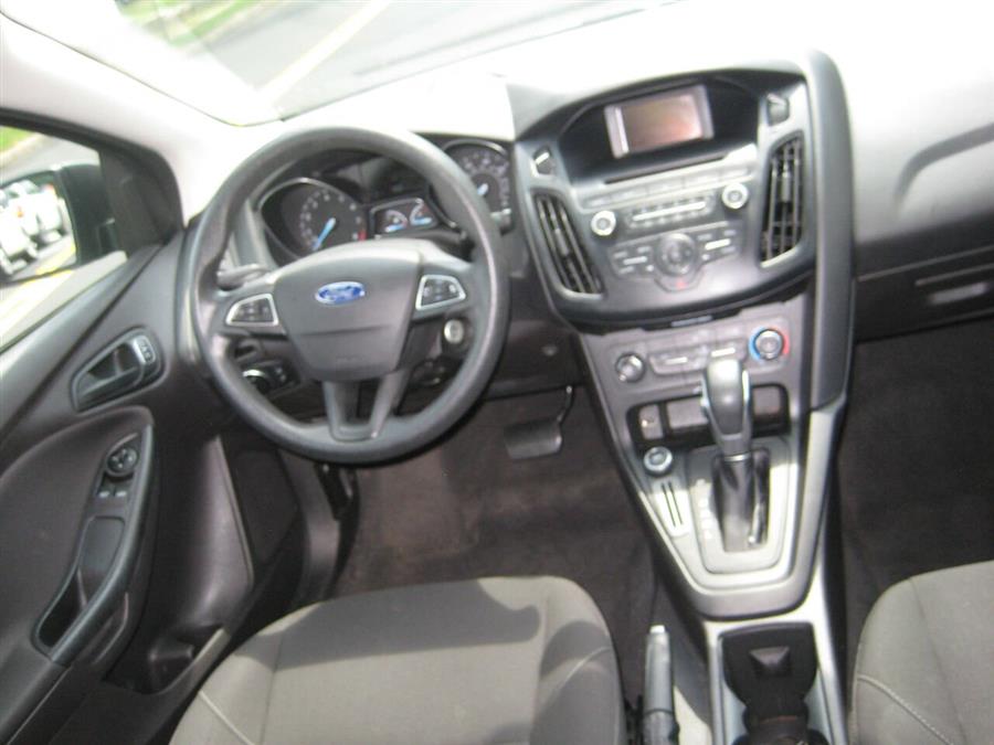 2015 Ford Focus S 4dr Sedan, available for sale in Massapequa, New York | Rite Choice Auto Inc.. Massapequa, New York 2015 Ford Focus S 4dr Sedan, available for sale in Massapequa, New York | Rite Choice Auto Inc.. Massapequa, New York