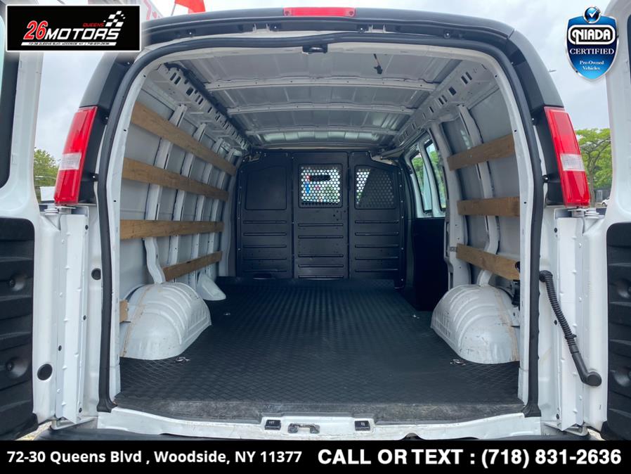 Used GMC Savana Cargo Van RWD 2500 135" 2019 | 26 Motors Queens. Woodside, New York Used GMC Savana Cargo Van RWD 2500 135" 2019 | 26 Motors Queens. Woodside, New York