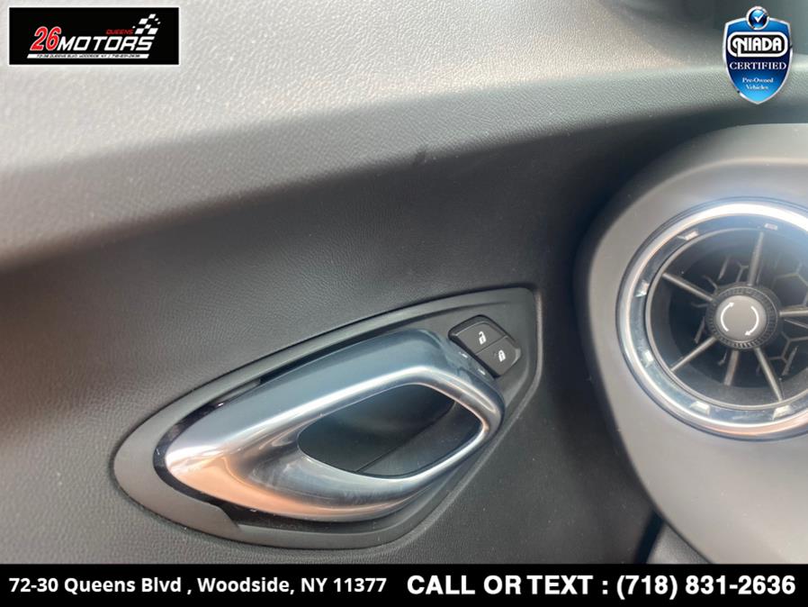 Used Chevrolet Camaro 2dr Conv 1LT 2020 | 26 Motors Queens. Woodside, New York Used Chevrolet Camaro 2dr Conv 1LT 2020 | 26 Motors Queens. Woodside, New York