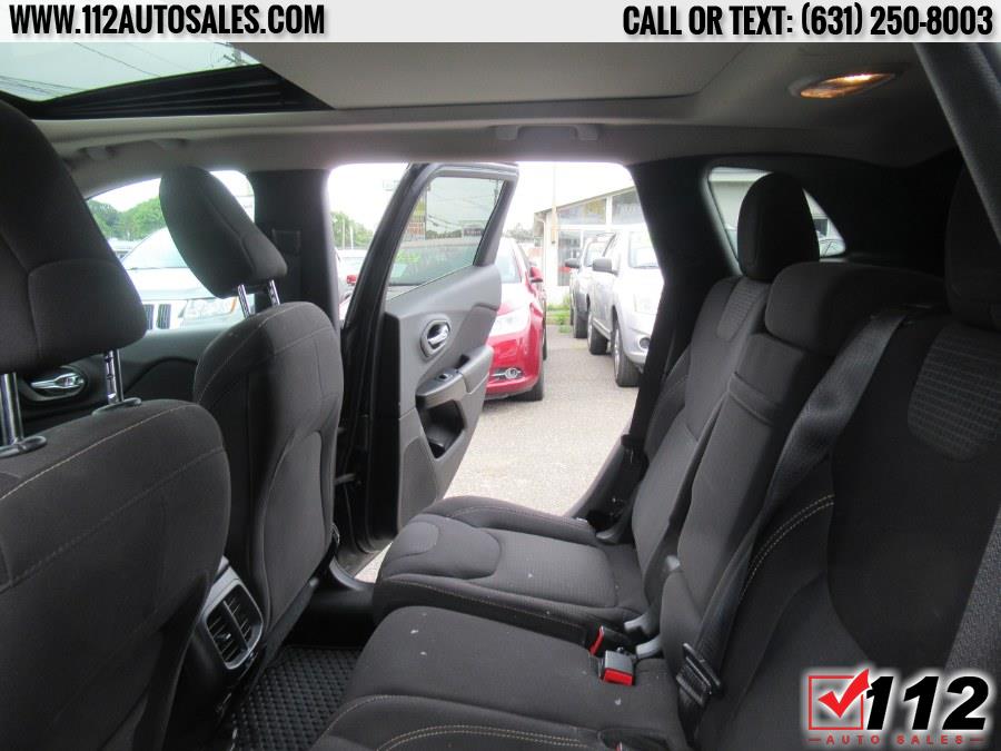 Used Jeep Cherokee 4WD 4dr Latitude 2016 | 112 Auto Sales. Patchogue, New York Used Jeep Cherokee 4WD 4dr Latitude 2016 | 112 Auto Sales. Patchogue, New York