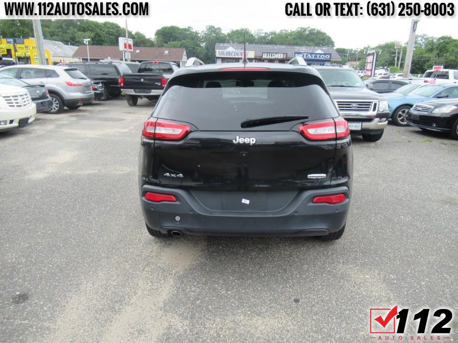Used Jeep Cherokee 4WD 4dr Latitude 2016 | 112 Auto Sales. Patchogue, New York Used Jeep Cherokee 4WD 4dr Latitude 2016 | 112 Auto Sales. Patchogue, New York