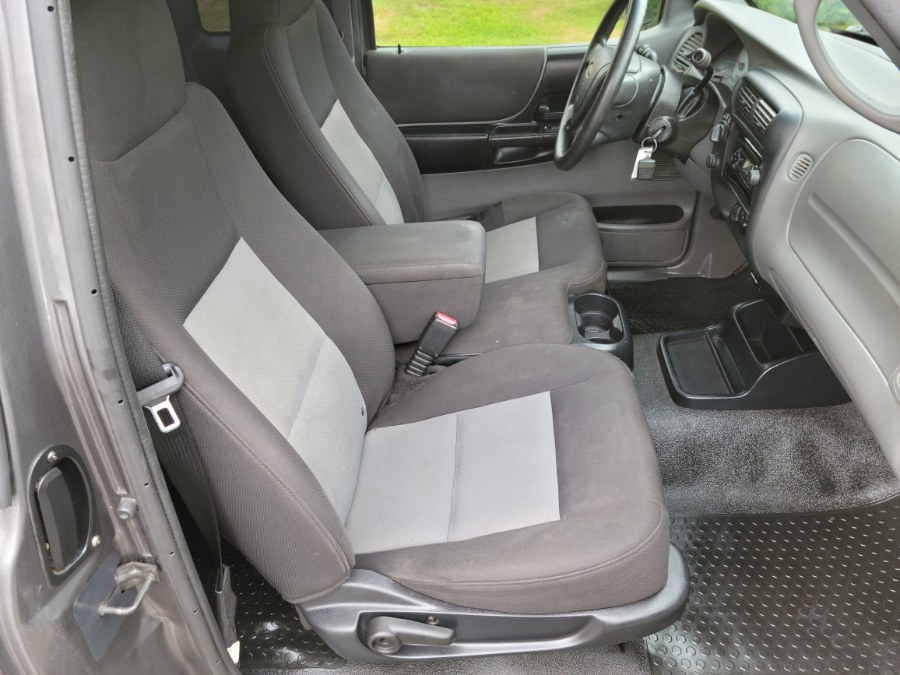 2004 Ford Ranger 4WD 4.0 Six Cyl Super Cab Step Side Bed, available for sale in East Windsor, Connecticut | Toro Auto. East Windsor, Connecticut 2004 Ford Ranger 4WD 4.0 Six Cyl Super Cab Step Side Bed, available for sale in East Windsor, Connecticut | Toro Auto. East Windsor, Connecticut