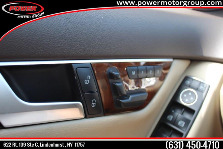 Used Mercedes-Benz C-Class 4dr Sdn C300 Luxury 4MATIC 2014 | Power Motor Group. Lindenhurst, New York Used Mercedes-Benz C-Class 4dr Sdn C300 Luxury 4MATIC 2014 | Power Motor Group. Lindenhurst, New York