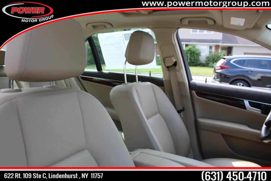 Used Mercedes-Benz C-Class 4dr Sdn C300 Luxury 4MATIC 2014 | Power Motor Group. Lindenhurst, New York Used Mercedes-Benz C-Class 4dr Sdn C300 Luxury 4MATIC 2014 | Power Motor Group. Lindenhurst, New York
