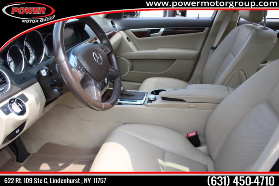 Used Mercedes-Benz C-Class 4dr Sdn C300 Luxury 4MATIC 2014 | Power Motor Group. Lindenhurst, New York Used Mercedes-Benz C-Class 4dr Sdn C300 Luxury 4MATIC 2014 | Power Motor Group. Lindenhurst, New York