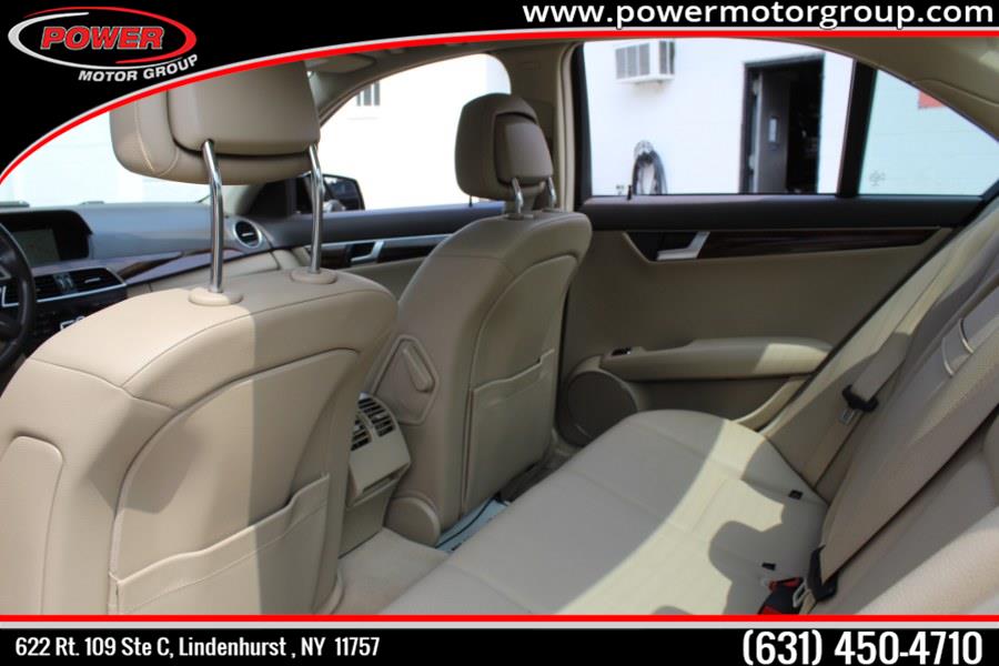 Used Mercedes-Benz C-Class 4dr Sdn C300 Luxury 4MATIC 2014 | Power Motor Group. Lindenhurst, New York Used Mercedes-Benz C-Class 4dr Sdn C300 Luxury 4MATIC 2014 | Power Motor Group. Lindenhurst, New York