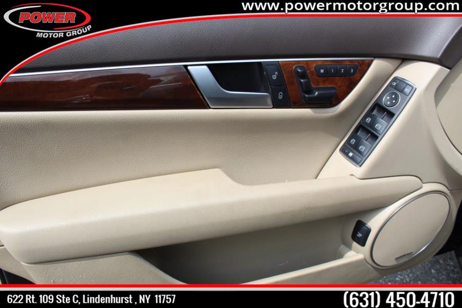 Used Mercedes-Benz C-Class 4dr Sdn C300 Luxury 4MATIC 2014 | Power Motor Group. Lindenhurst, New York Used Mercedes-Benz C-Class 4dr Sdn C300 Luxury 4MATIC 2014 | Power Motor Group. Lindenhurst, New York